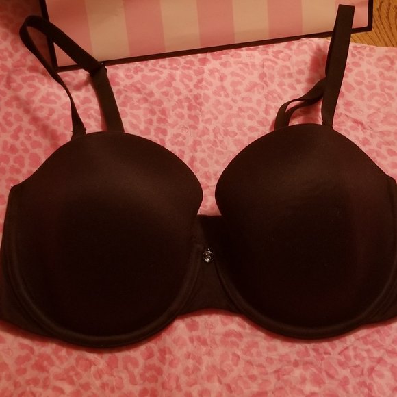 Victoria's Secret Other - VS black lined convertible multiway strapless bra